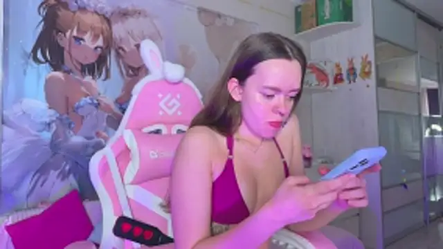 CheekySashaCharm online show from May 11, 2026, 6:37 am