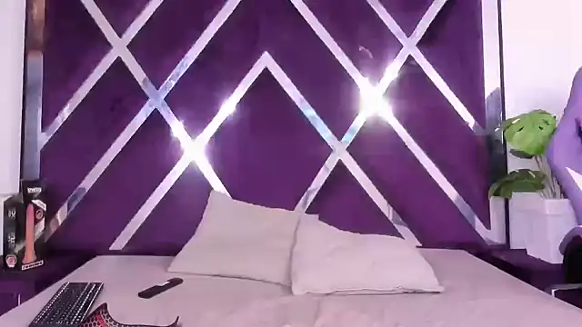 Snapshot of Kymasm chatting on February 7, 2026, 12:46 pm Kymasm online show from February 7, 2026, 12:46 pm