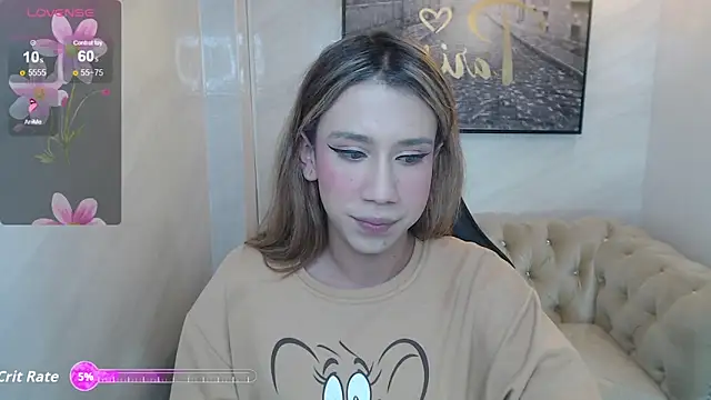 Snapshot of Evy_Luxx_v chatting on April 30, 2026, 3:46 am Evy Luxx v online show from April 30, 2026, 3:46 am