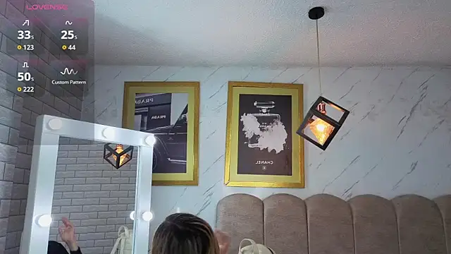 Snapshot of Evy_Luxx_v chatting on February 27, 2026, 3:18 am Evy Luxx v online show from February 27, 2026, 3:18 am