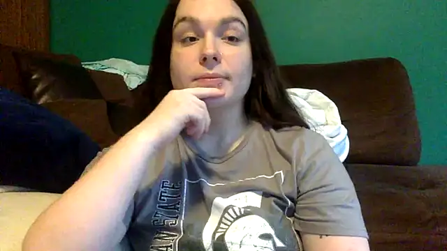 Snapshot of Bigggbutttmilffff_2025 chatting on November 16, 2025, 9:19 pm Bigggbutttmilffff 2025 online show from November 16, 2025, 9:19 pm