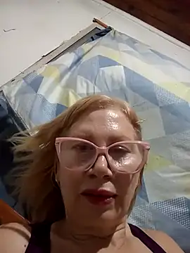 Snapshot of SexyMilf1211 chatting on April 3, 2026, 9:32 pm SexyMilf1211 online show from April 3, 2026, 9:32 pm