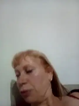 Snapshot of SexyMilf1211 chatting on May 6, 2026, 11:36 am SexyMilf1211 online show from May 6, 2026, 11:36 am