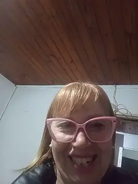 Snapshot of SexyMilf1211 chatting on May 21, 2026, 11:40 am SexyMilf1211 online show from May 21, 2026, 11:40 am