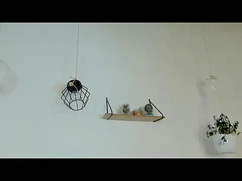 Snapshot of aprille15 chatting on March 16, 2026, 5:37 pm aprille15 online show from March 16, 2026, 5:37 pm