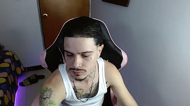 Deymon 420 online show from December 4, 2025, 4:33 am