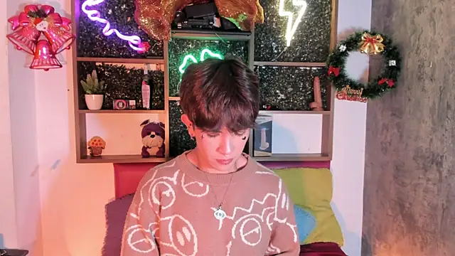 Angeldust19 online show from December 18, 2025, 5:23 am