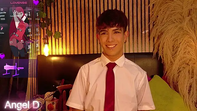 Angeldust19 online show from April 3, 2026, 2:51 am