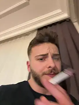 atesturky online show from March 18, 2026, 9:15 pm