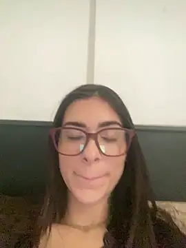 Snapshot of fer-nanda chatting on February 10, 2026, 4:17 pm fer-nanda online show from February 10, 2026, 4:17 pm