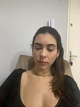 Snapshot of fer-nanda chatting on February 12, 2026, 12:54 am fer-nanda online show from February 12, 2026, 12:54 am