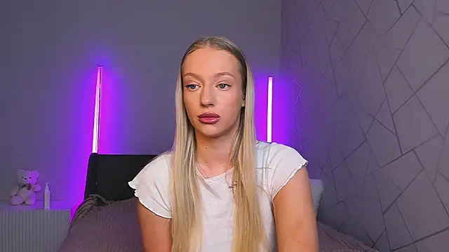 elldiana online show from June 19, 2026, 2:50 am