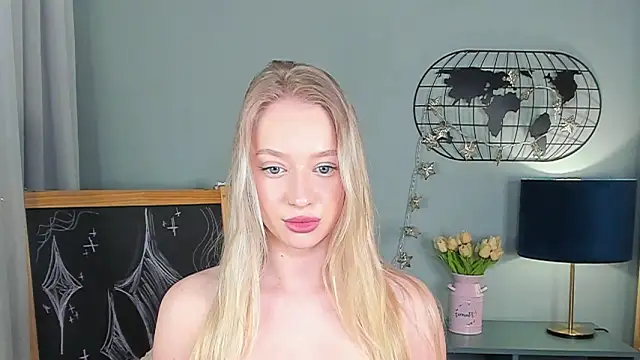 elldiana online show from April 14, 2026, 1:43 am