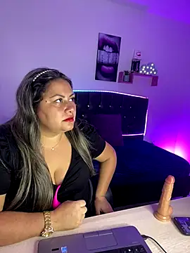 Snapshot of DALILA_EF chatting on November 26, 2025, 9:59 pm DALILA EF online show from November 26, 2025, 9:59 pm