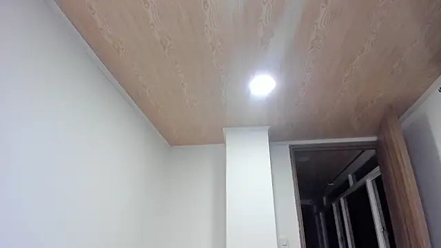 SOFIA SWEETT22 online show from May 19, 2026, 1:56 am