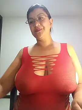 Snapshot of CelesteAlvarez1989 chatting on May 15, 2026, 6:00 am CelesteAlvarez1989 online show from May 15, 2026, 6:00 am