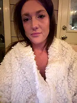 Snapshot of Ayybaebay chatting on January 18, 2026, 3:21 am Ayybaebay online show from January 18, 2026, 3:21 am