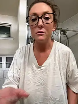 Snapshot of Ayybaebay chatting on January 12, 2026, 12:50 am Ayybaebay online show from January 12, 2026, 12:50 am