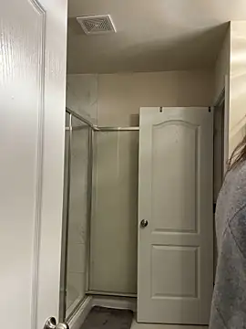 Snapshot of Ayybaebay chatting on November 15, 2025, 3:43 am Ayybaebay online show from November 15, 2025, 3:43 am