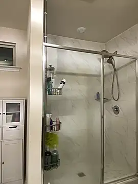 Snapshot of Ayybaebay chatting on December 21, 2025, 12:02 am Ayybaebay online show from December 21, 2025, 12:02 am