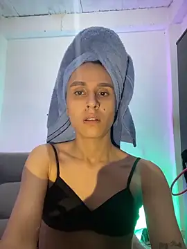 Snapshot of Isabella_Hillss chatting on December 3, 2025, 12:01 am Isabella Hillss online show from December 3, 2025, 12:01 am