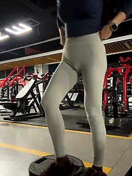 Snapshot of DDREBA chatting on December 23, 2025, 6:12 am DDREBA online show from December 23, 2025, 6:12 am