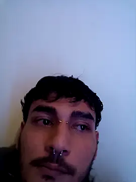 Snapshot of Brunicci chatting on November 25, 2025, 8:25 am Brunicci online show from November 25, 2025, 8:25 am