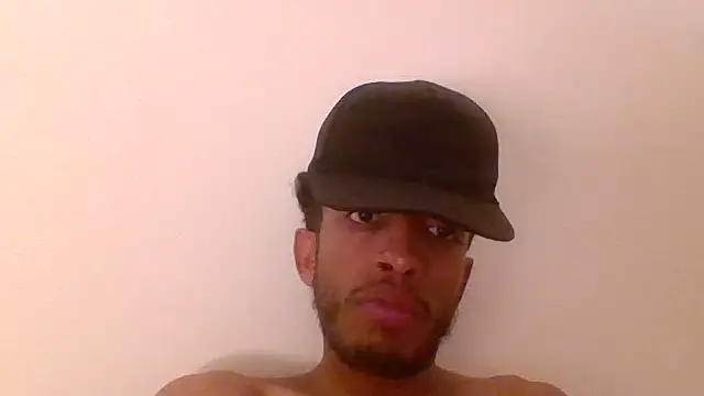 Snapshot of Omariaman chatting on July 21, 2026, 3:13 pm Omariaman online show from July 21, 2026, 3:13 pm