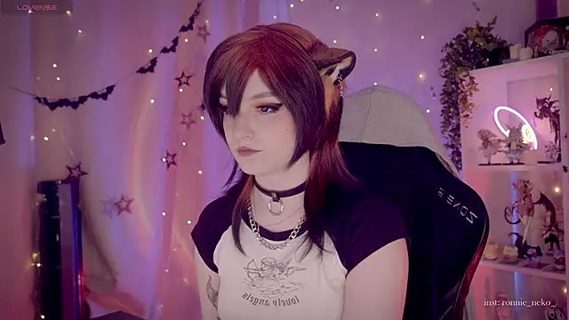 vronnier online show from November 18, 2025, 11:57 am