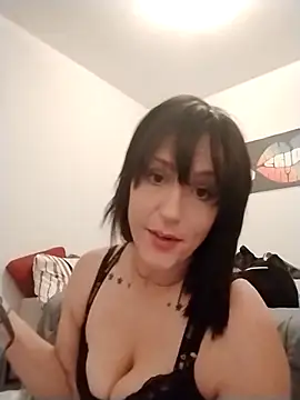 LaceyBlakeRoyaltyCakes online show from November 24, 2025, 10:43 pm