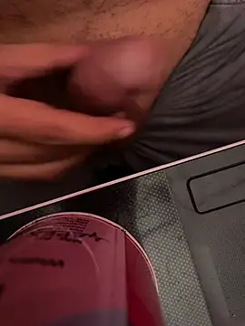 Snapshot of Your_imran chatting on July 9, 2026, 6:14 am Your imran online show from July 9, 2026, 6:14 am