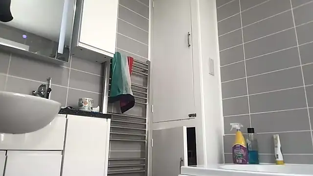boyinsocks online show from May 8, 2026, 7:56 am