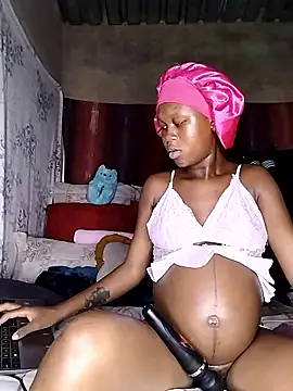 Snapshot of LilPregnantMommyyy chatting on January 8, 2026, 7:09 pm LilPregnantMommyyy online show from January 8, 2026, 7:09 pm