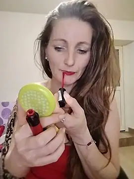 CrazyMaya39 online show from May 17, 2026, 9:04 pm