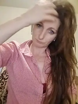 CrazyMaya39 online show from May 12, 2026, 9:10 pm