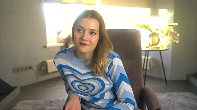 Snapshot of SusyGlines chatting on November 17, 2025, 4:49 am SusyGlines online show from November 17, 2025, 4:49 am