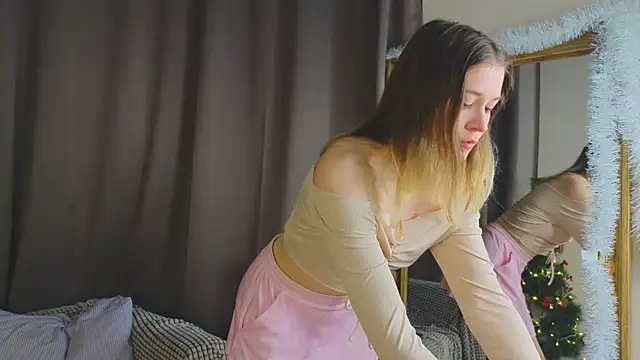 SusyGlines online show from January 14, 2026, 4:05 am