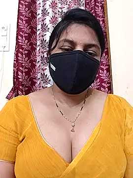 Snapshot of Indian_Telugu_Indhu chatting on July 19, 2026, 2:53 am Indian Telugu Indhu online show from July 19, 2026, 2:53 am