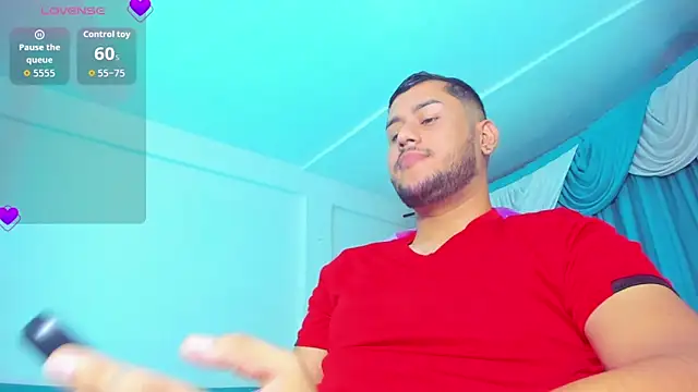 Latino Hot Boy online show from November 21, 2025, 8:08 pm