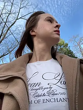 Snapshot of hani_obsessed chatting on February 7, 2026, 10:34 am hani obsessed online show from February 7, 2026, 10:34 am