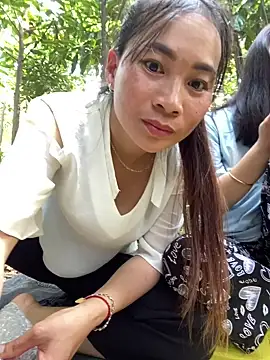 Snapshot of pitty_mymi chatting on March 2, 2026, 8:32 am pitty mymi online show from March 2, 2026, 8:32 am