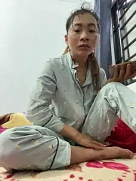 Snapshot of pitty_mymi chatting on February 25, 2026, 12:00 am pitty mymi online show from February 25, 2026, 12:00 am