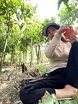 Snapshot of pitty_mymi chatting on February 27, 2026, 7:41 am pitty mymi online show from February 27, 2026, 7:41 am