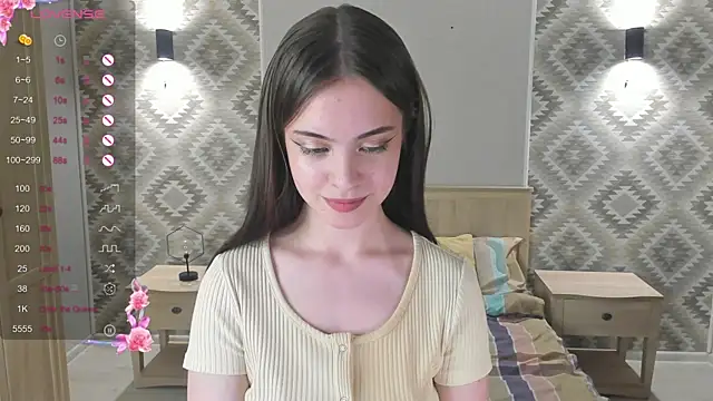 luxe girl online show from April 4, 2026, 7:09 pm