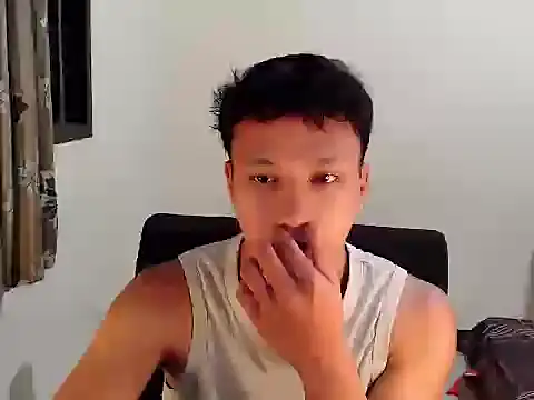 Snapshot of newgys chatting on February 18, 2026, 5:16 am newgys online show from February 18, 2026, 5:16 am