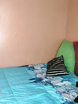 Naive618 online show from April 10, 2026, 11:34 pm