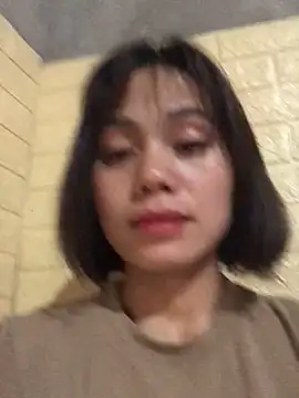 Trangbabylove online show from February 12, 2026, 12:32 am