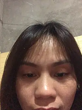 Trangbabylove online show from February 8, 2026, 4:54 am