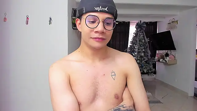 MarcoKostov online show from November 27, 2025, 8:53 pm