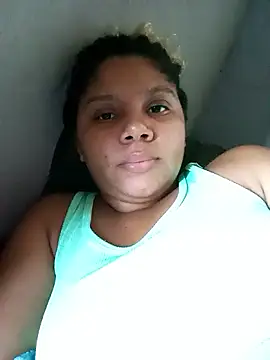 Snapshot of putinha__esthefany chatting on November 14, 2025, 7:17 pm putinha esthefany online show from November 14, 2025, 7:17 pm